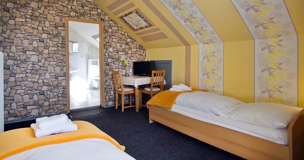 Hotel Neun 3/4 سيل المظهر الخارجي الصورة
