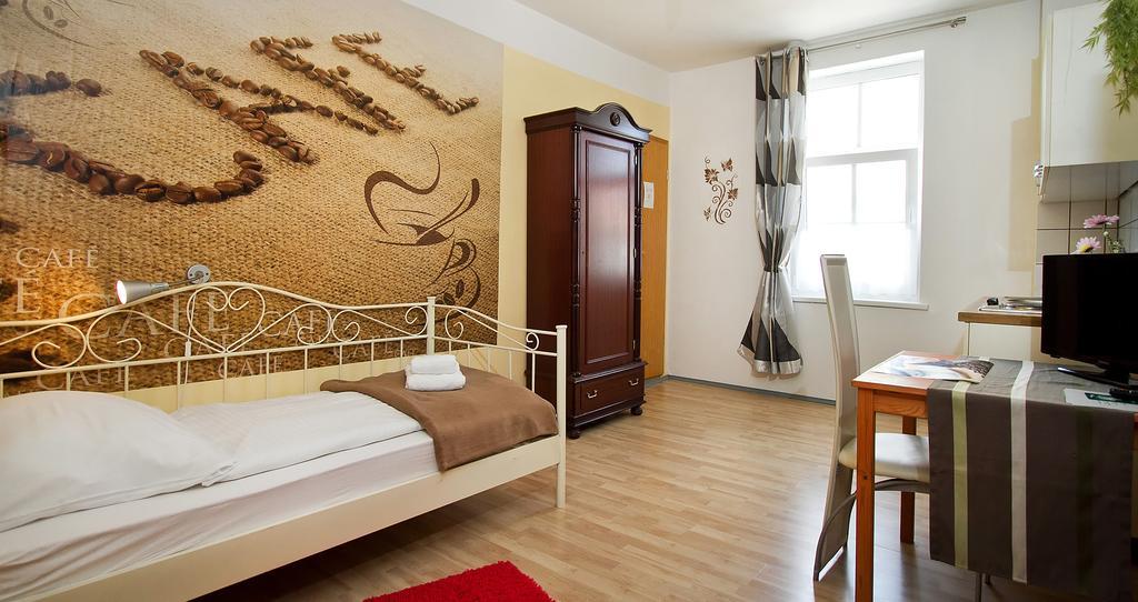 Hotel Neun 3/4 سيل المظهر الخارجي الصورة